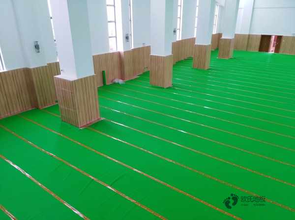 好看的籃球木地板價格一般多少錢一平方米