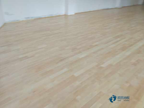 那有籃球木地板價格