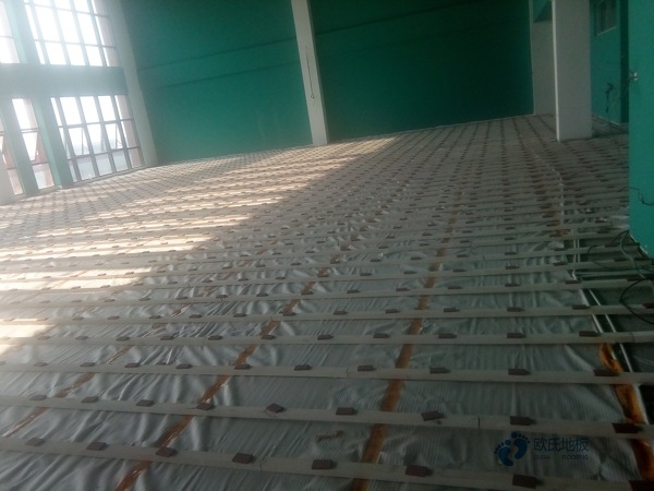 批發體育籃球木地板報價