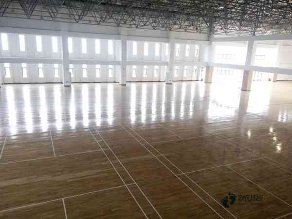 運(yùn)動(dòng)體育木地板廠家直銷(xiāo)1