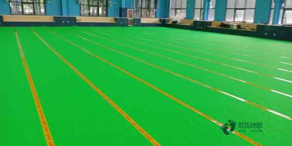 用哪種體育地板購買注意事項(xiàng)