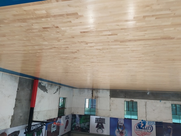 國標(biāo)體育籃球木地板價(jià)格行情