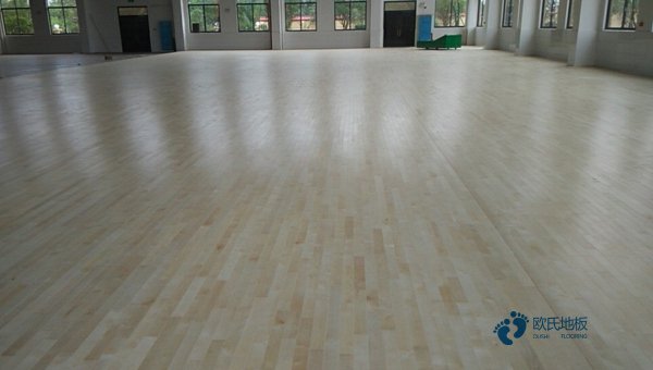 室內運動木地板怎么選