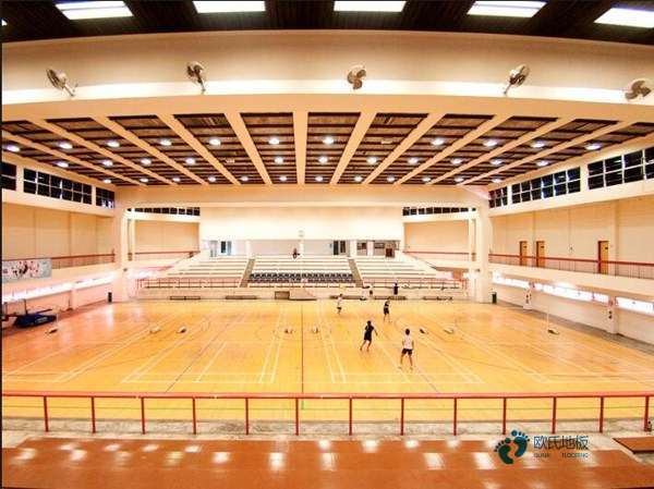 購(gòu)買籃球體育地板更便宜的是哪家