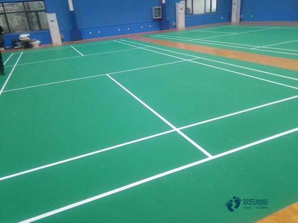 小學(xué)運(yùn)動(dòng)木地板保障