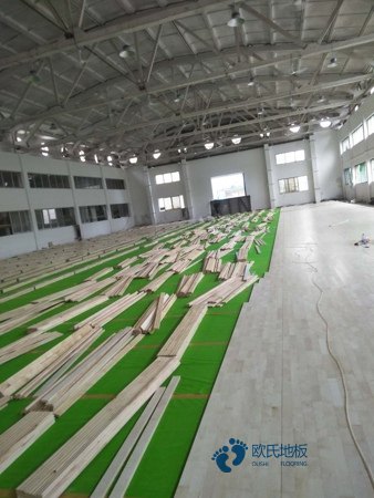 楓木體育地板一般多少錢(qián)