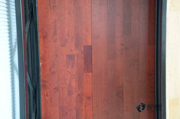 雙龍骨體育籃球木地板如何保養1