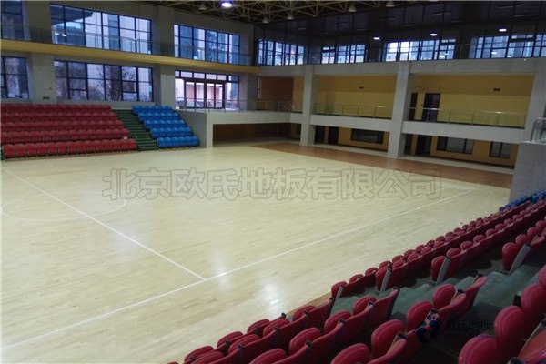 優(yōu)惠的籃球體育地板生產(chǎn)線設備